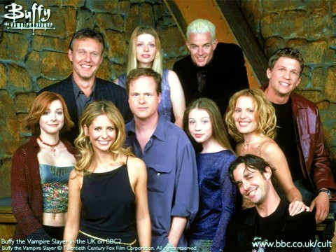 Complete Season 4 Cast - in der Mitte Joss Whedon